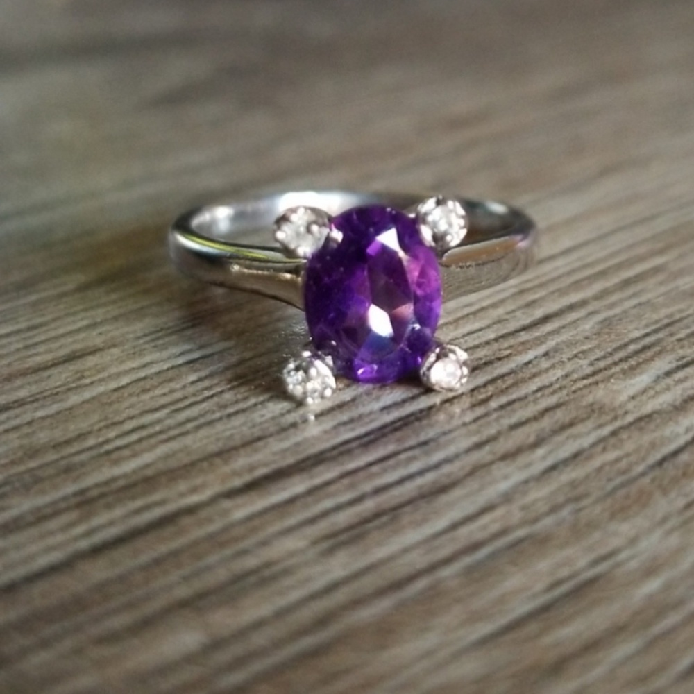 925 Genuine Amethyst ring size 6 - Picture 1 of 6